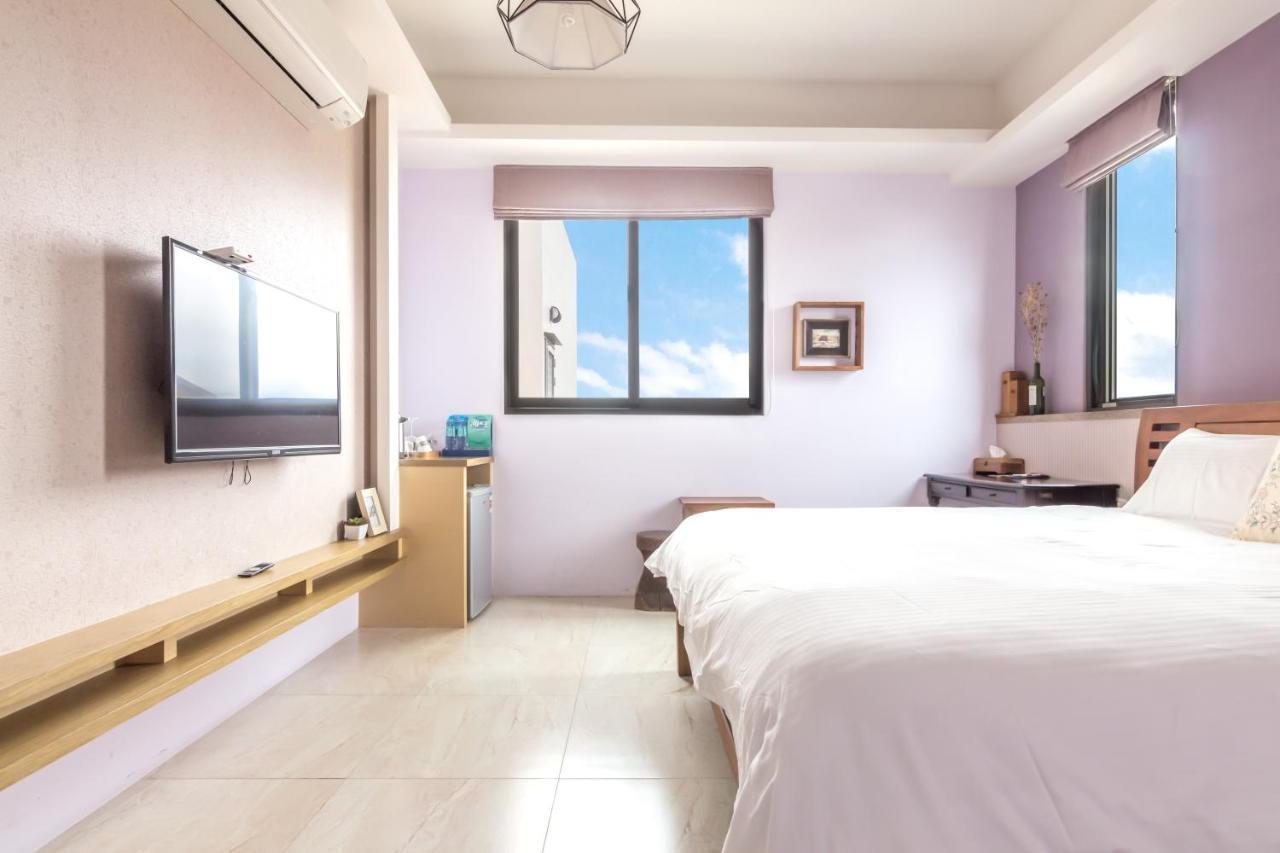 Jhongshan Building Bed&Breakfast Hualien Exterior foto