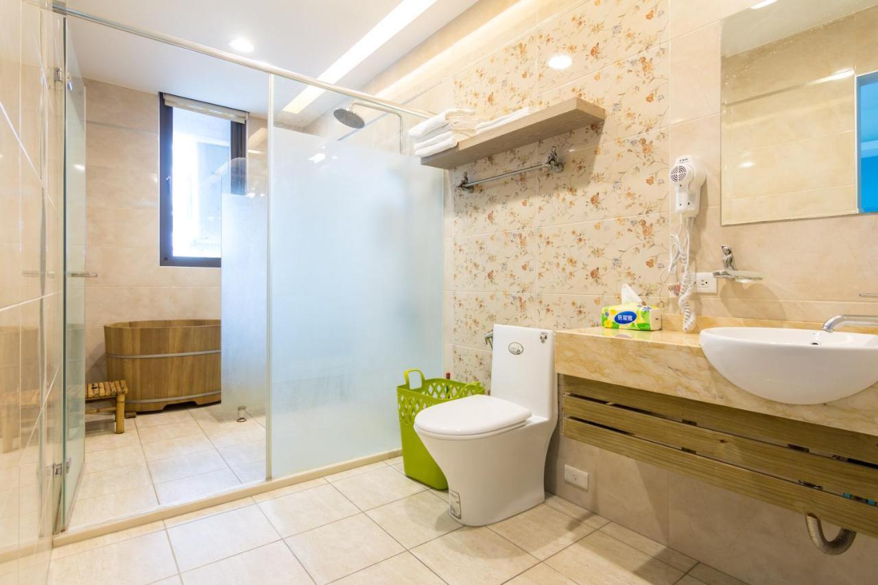 Jhongshan Building Bed&Breakfast Hualien Exterior foto