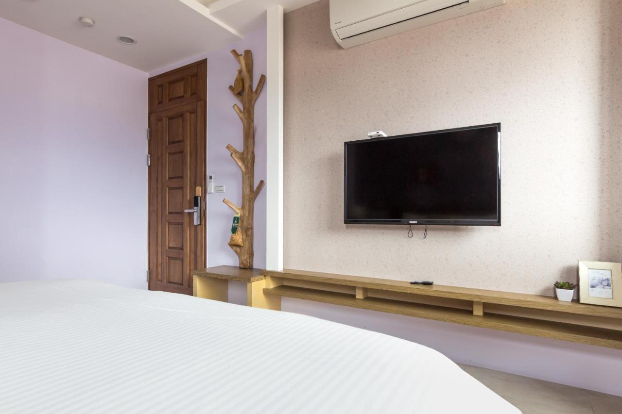 Jhongshan Building Bed&Breakfast Hualien Exterior foto